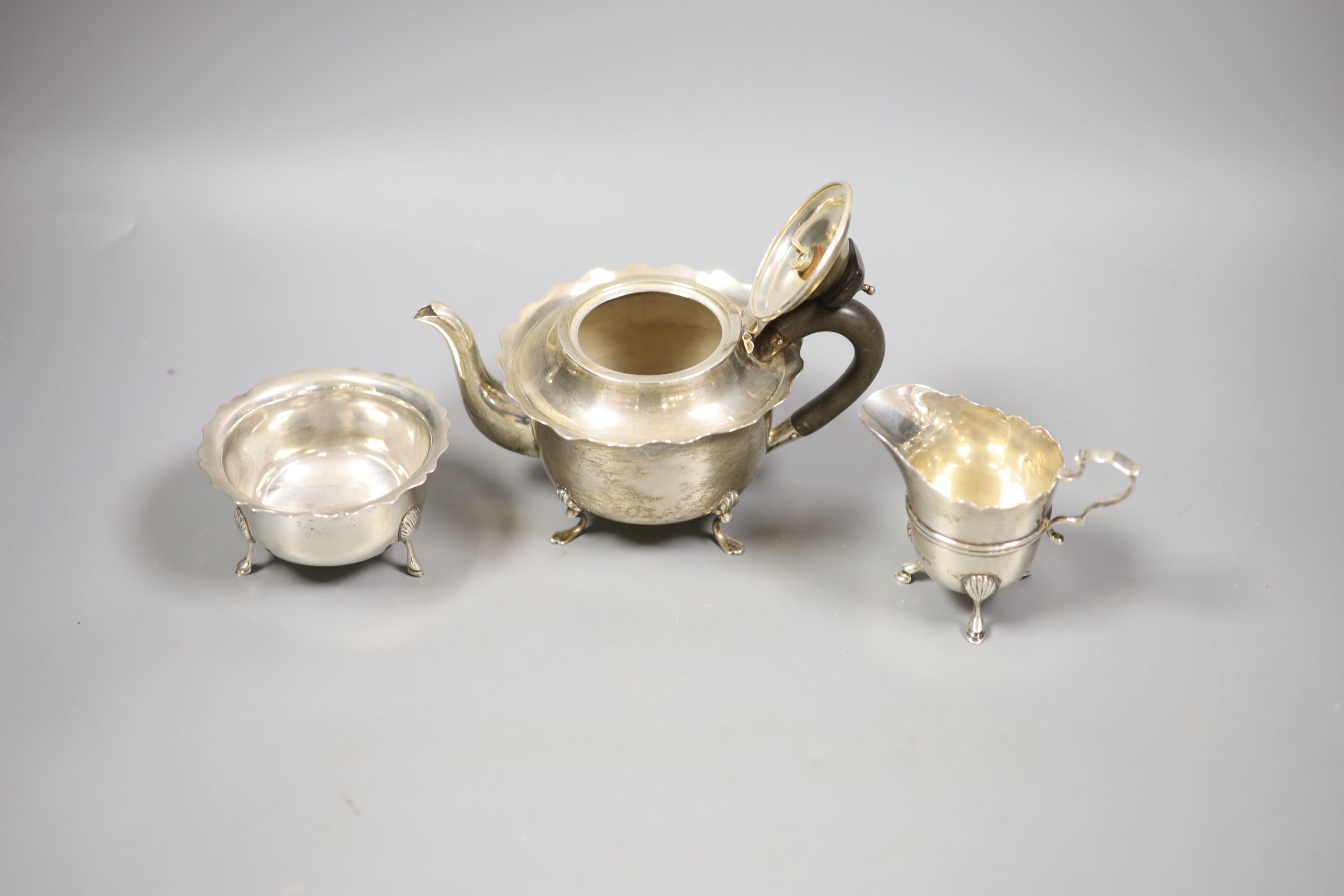 A George V silver three piece batchelor's tea set